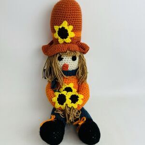 Handmade Crocheted Scarecrow Girl Fall Thanksgiving Autumn Decor‎ Sunflowers 21"